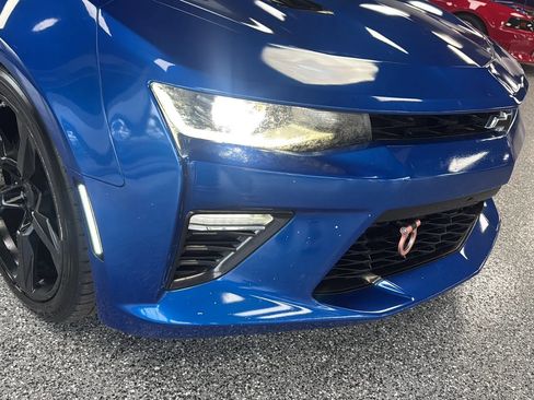 Used 2016 Chevrolet Camaro SS RWD image 29