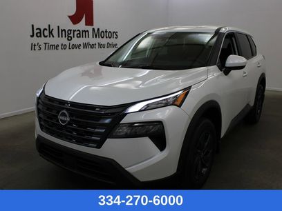 New 2026 Nissan Rogue SV