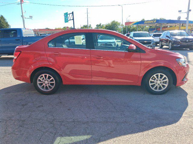 Used 2019 Chevrolet Sonic LT FWD image 4
