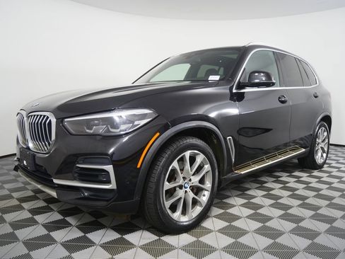 Certified 2023 BMW X5 xDrive40i AWD/4WD image 7