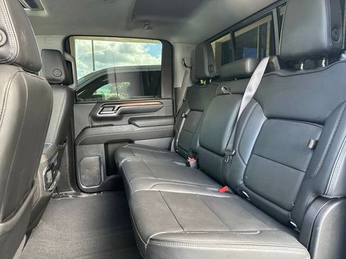 Used 2024 GMC Sierra 2500 Denali w/ Denali Reserve Package AWD/4WD image 13