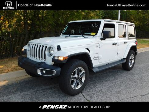 Used 2019 Jeep Wrangler Unlimited Sahara AWD/4WD image 1