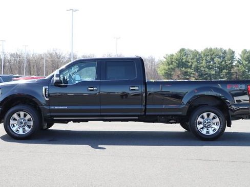 Used 2022 Ford F350 Platinum image 5