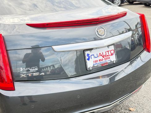 Used 2013 Cadillac XTS Premium image 87