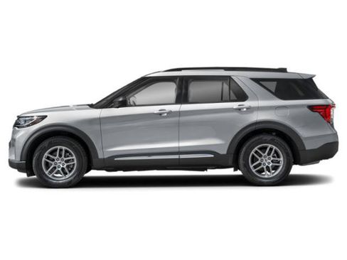 Used 2025 Ford Explorer Active w/ Active Comfort Package image 3