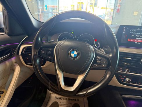 Used 2018 BMW 530e image 15