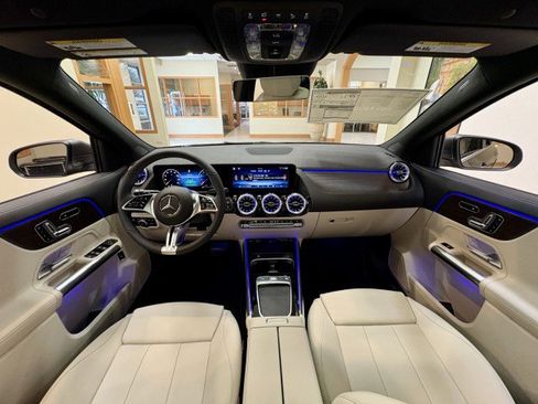 New 2026 Mercedes-Benz GLA 250 GLA 250 image 11