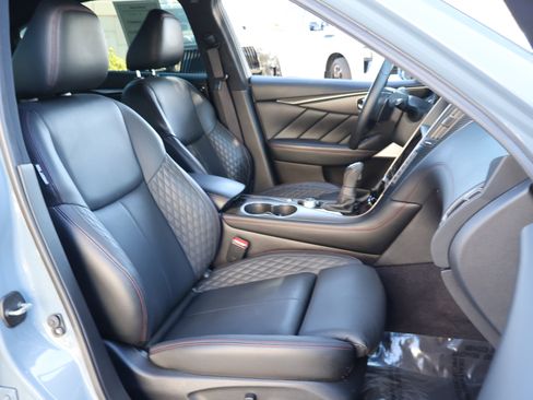 Certified 2022 INFINITI Q50 Red Sport 400 w/ Carbon Fiber Package image 22