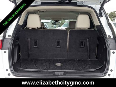 Used 2023 Buick Enclave Essence image 14