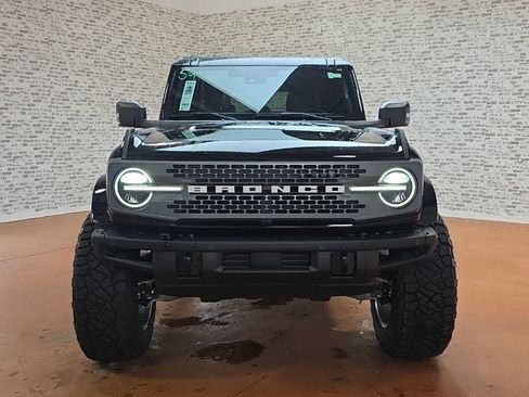 New 2025 Ford Bronco Badlands image 6