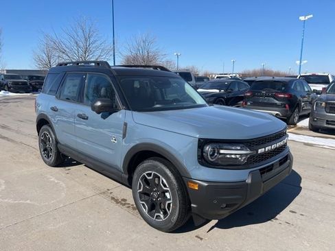 New 2026 Ford Bronco Sport Outer Banks image 2