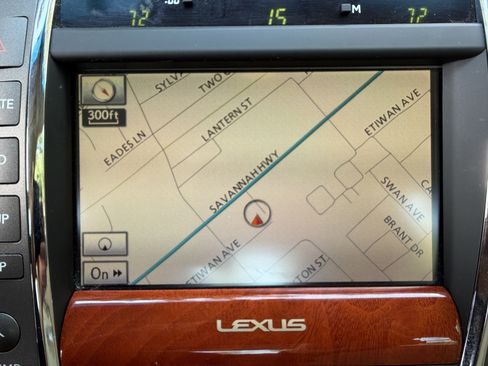 Used 2011 Lexus ES 350 FWD image 23