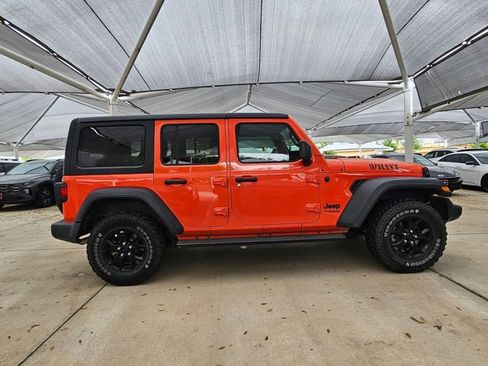 Used 2020 Jeep Wrangler Unlimited Sport image 4