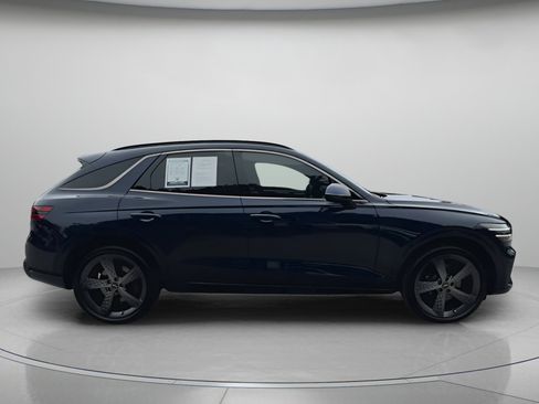 Used 2023 Genesis GV70 3.5T Sport w/ Sport Prestige Package image 32