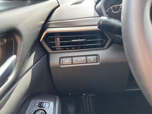 Used 2024 Nissan Altima 2.5 SV image 34