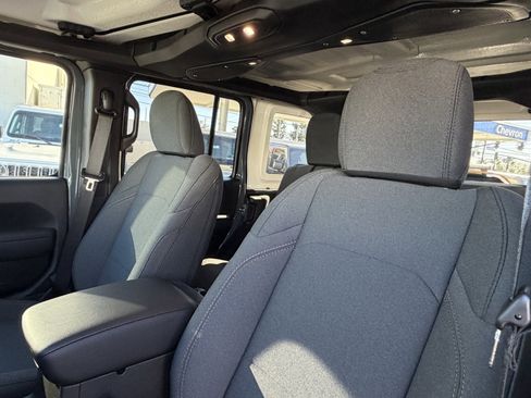 New 2026 Jeep Wrangler Sport S image 19