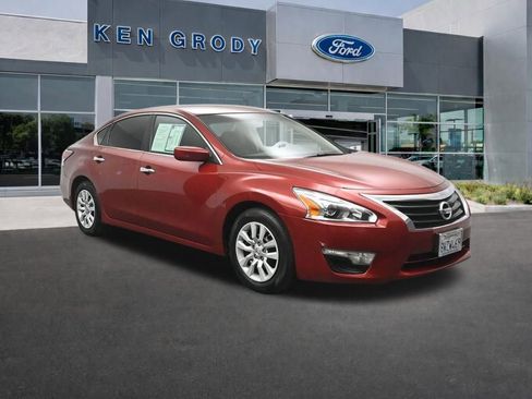 Used 2015 Nissan Altima 2.5 S w/ Power Driver Seat Package image 1