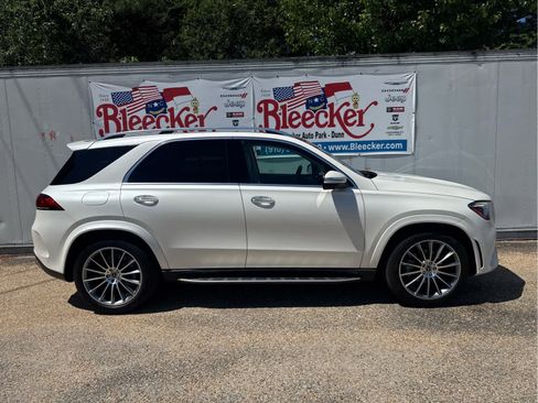 Used 2022 Mercedes-Benz GLE 350 image 2