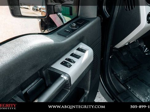 Used 2015 Ford F350 Lariat w/ Lariat Ultimate Package image 16