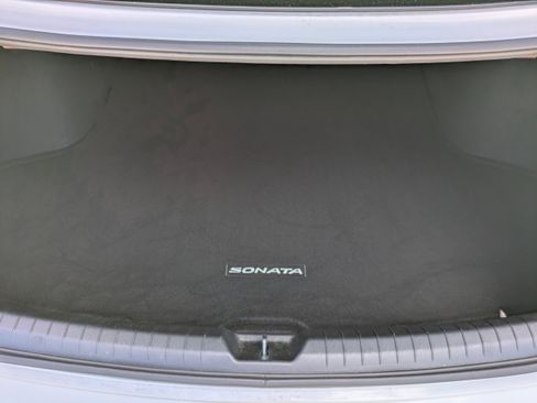 Used 2022 Hyundai Sonata Limited FWD image 11