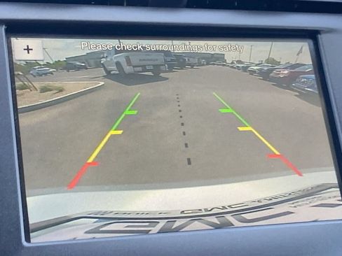 Used 2018 Ford Fusion SE w/ Equipment Group 201A FWD image 11