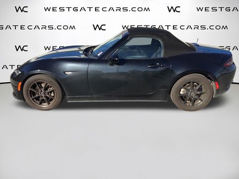 Used 2020 MAZDA MX-5 Miata Sport image 4