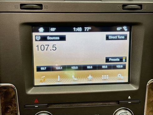 Used 2017 Lincoln Navigator L Select RWD image 15