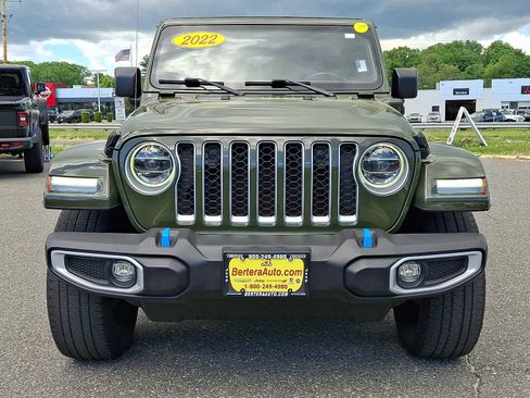 Used 2022 Jeep Wrangler Unlimited Sahara w/ Cold Weather Group AWD/4WD image 2