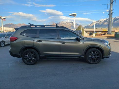 Used 2022 Subaru Ascent Onyx Edition image 7