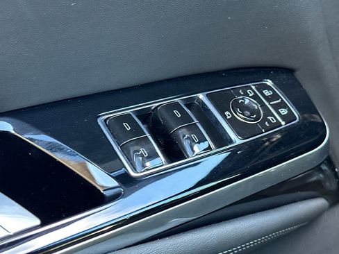 Used 2025 Cadillac Escalade Premium Luxury w/ LPO, Floor Liner Package AWD/4WD image 13