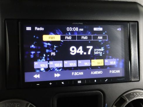 Used 2013 Jeep Wrangler Sport AWD/4WD image 25