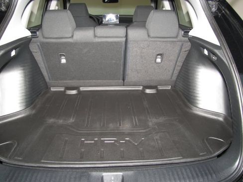 Certified 2024 Honda HR-V LX image 15