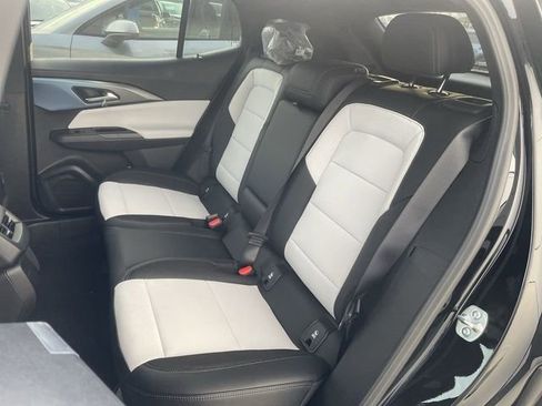 New 2026 Chevrolet Equinox EV LT AWD/4WD image 23