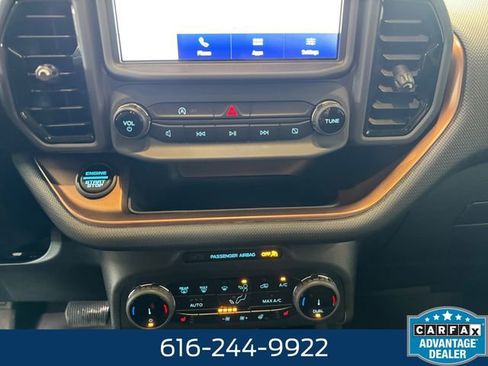 Used 2023 Ford Bronco Sport Outer Banks w/ Tech Package AWD/4WD image 3