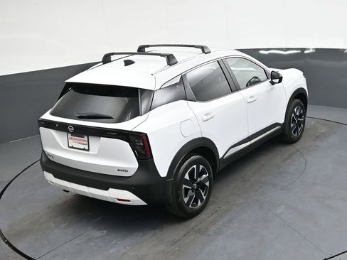 New 2026 Nissan Kicks SV w/ Cold Weather Package AWD/4WD image 25
