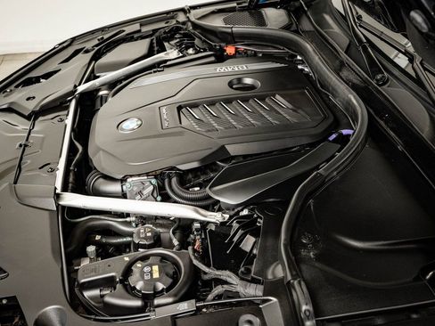 Used 2023 BMW 540i xDrive w/ Executive Package image 51