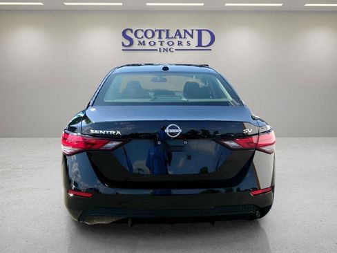 Used 2024 Nissan Sentra SV FWD image 7