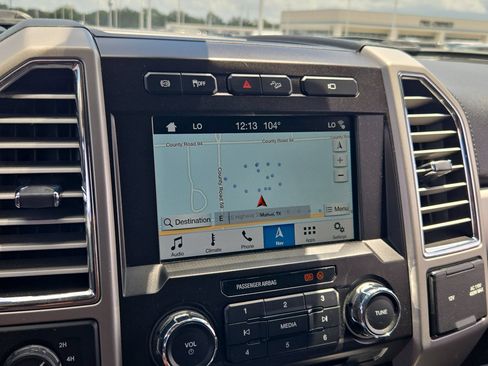 Used 2017 Ford F250 Lariat w/ Lariat Ultimate Package AWD/4WD image 23