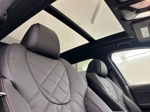 New 2026 BMW X5 sDrive40i image 25
