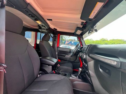 Used 2017 Jeep Wrangler Unlimited Sport w/ Quick Order Package 24S image 16