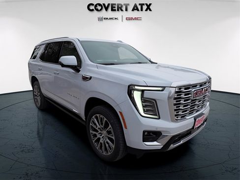 New 2026 GMC Yukon Denali w/ Sun & Power Step Package image 7