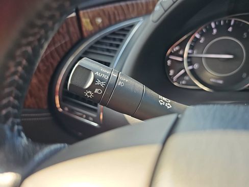 Used 2019 Nissan Armada SL w/ Premium Package RWD image 36