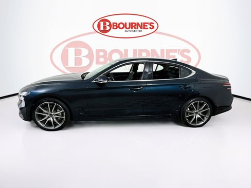 Used 2025 Genesis G70 2.5T image 7