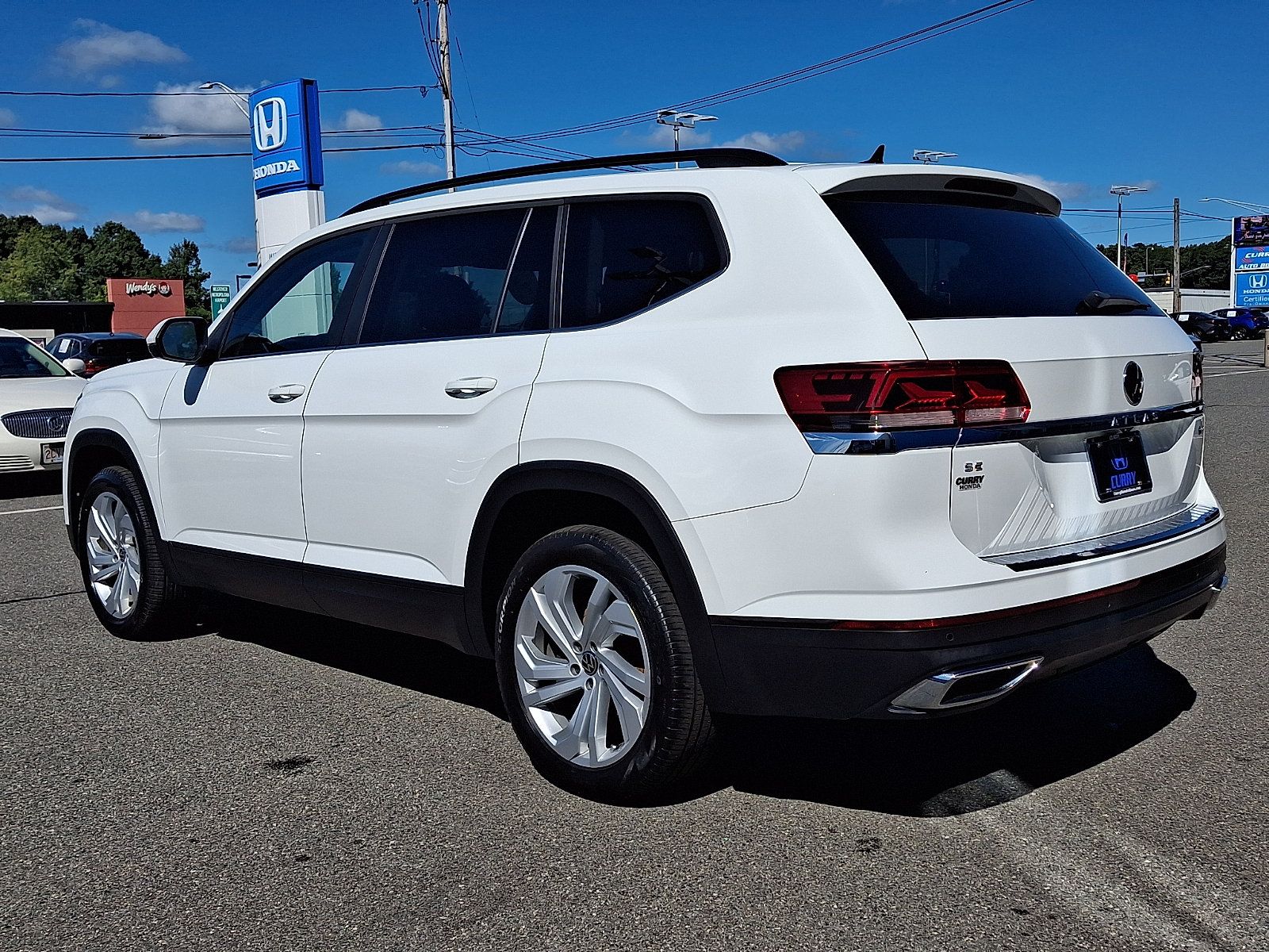 Used 2023 Volkswagen Atlas SE AWD/4WD image 6