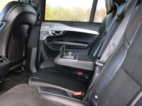 Used 2019 Volvo XC90 T6 R-Design w/ Advanced Package image 40