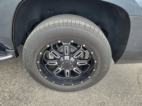 Used 2020 GMC Yukon SLT w/ Open Road Package image 9