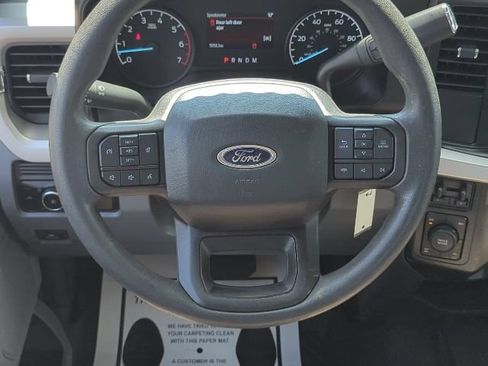 Used 2023 Ford F250 XL AWD/4WD image 8