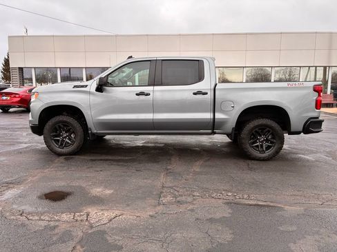Used 2024 Chevrolet Silverado 1500 LT Trail Boss w/ LT Trail Boss Premium Package image 8