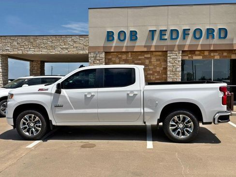 Certified 2026 Chevrolet Silverado 1500 RST AWD/4WD image 2