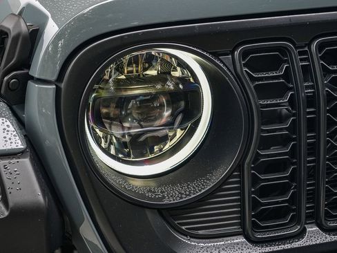 New 2026 Jeep Wrangler Unlimited Rubicon image 8